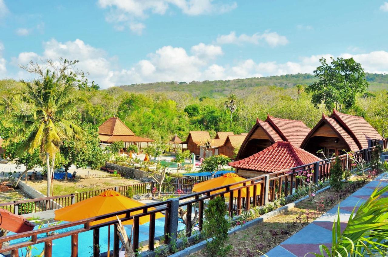 Surya Chandra Beach Bungalow Batununggul エクステリア 写真