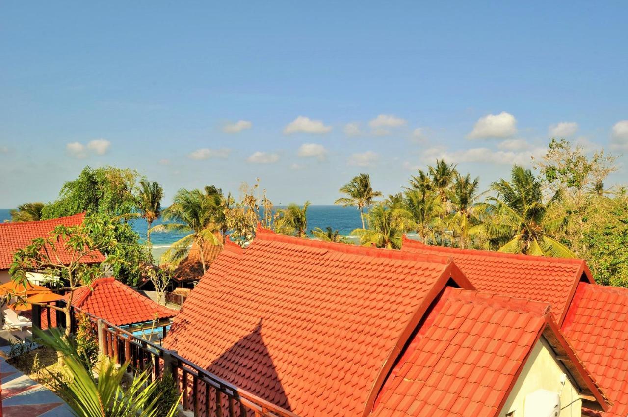 Surya Chandra Beach Bungalow Batununggul エクステリア 写真
