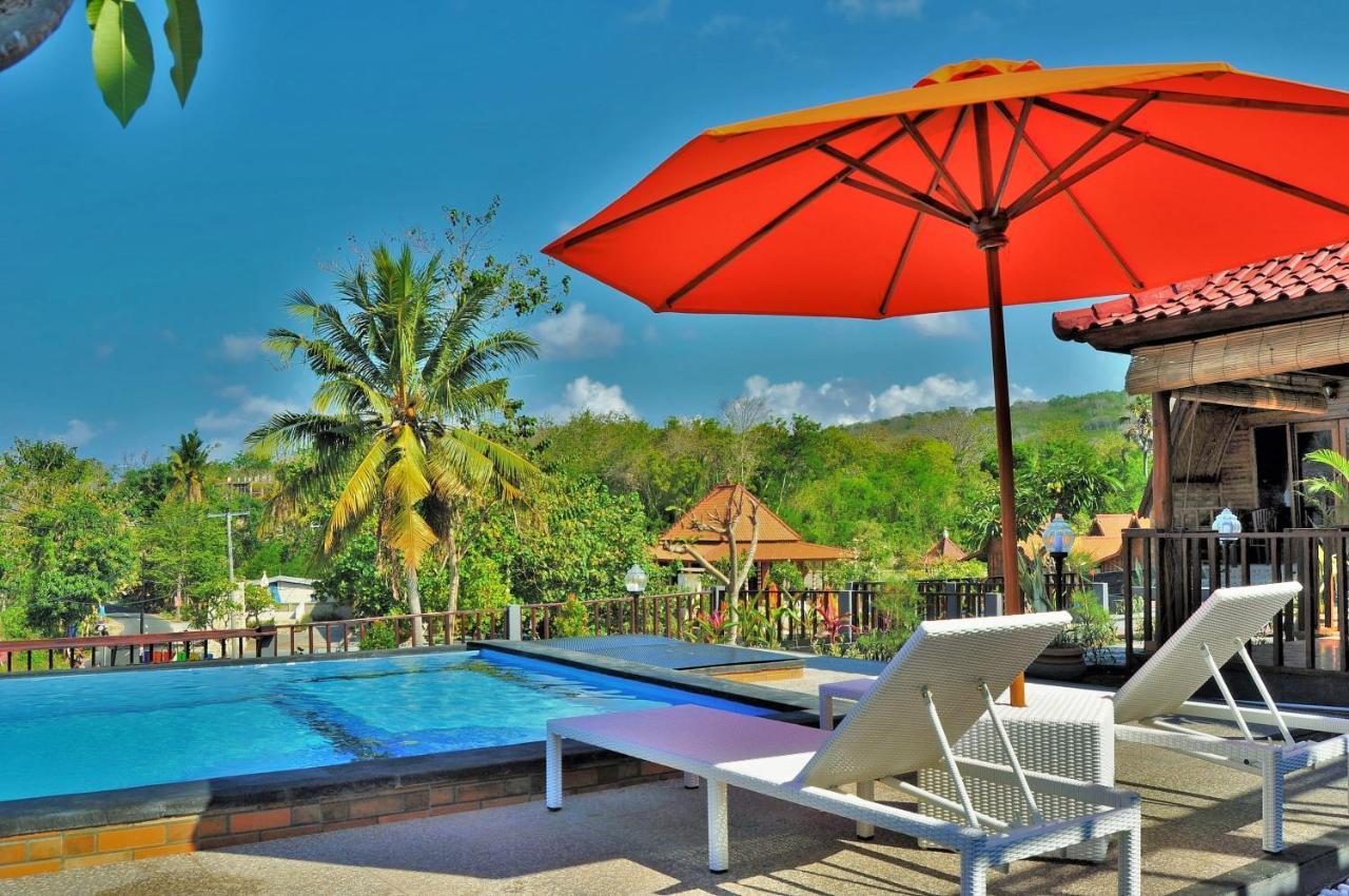 Surya Chandra Beach Bungalow Batununggul エクステリア 写真