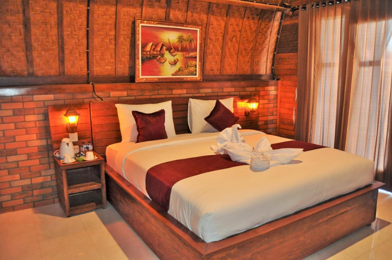 Surya Chandra Beach Bungalow Batununggul エクステリア 写真